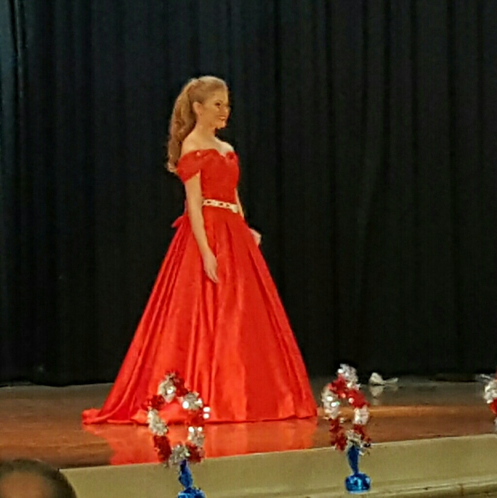 Pageant prom dress